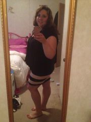 I can shop in H&M! And it's a mini skirt!