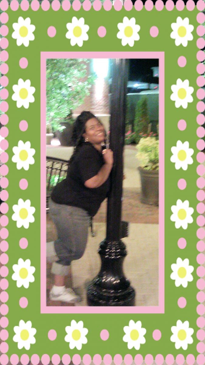 QweenBee.Bigboots