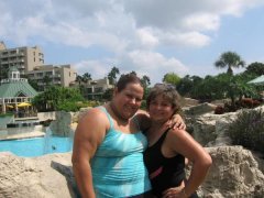 me and mom in 05..... i was about 265 here