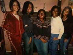 This is me all the way to the left pre pregnancies :)