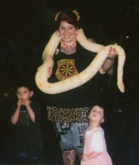 circus fun with "fluffy" (2007)