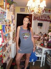my inner thighs need a lot of work..look close..u can c muscle...but there is loose skin and u can c where the excess skin is on my lower stomach...regardless i'm still rockin the shit out of this ed hardy!!!!! lmao!!!!!