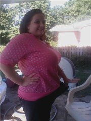 These pants are WAYYYY to big.