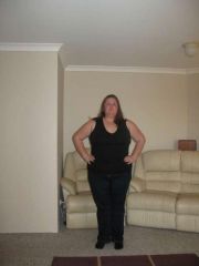 17 06 2009 - 6 weeks post op

These are my new size 20 jeans (was a size 24)..but they're already too baggy around my butt n legs ...apart from the fact they cost $100 I guess that's a good thing!