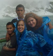 niagra falls with my babies
