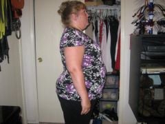 Day before Pre-op diet 7/09/09 @ 229, I look prego