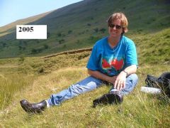 2005 Horse Trekking in Brecon
Feeling confident