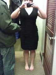 165lbs fit perfectly into a size 8 :)