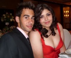 Too. Much. Cleavage. >.>