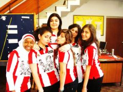 I'm so TALL. Heeee. =]