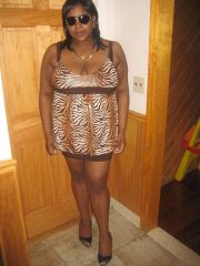 4 Halloween I was a celeb which I already am (in my own world) lol so Im guessin I can pass 4 Monique cuz shes a fly big girl turning sexy