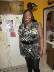 As u can see my stomache is commin back...This weight loss shit is gettin really hard 4 me :(