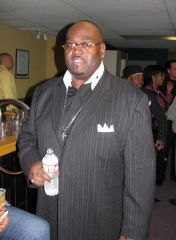 March 2010 60lbs down

325 lbs