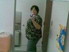 Me, fittin into some XXL scrubs!