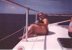 Aruba August 2003
On my way up the scale, but still feelin phine (at least at that point)