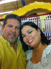 No, this is not my husband, actually he is my husbands BFF, My dearest compadre Luis, alias LaGorda...one of my biggest cheerleaders...