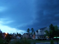 holy shit a freaking tornado...im going back to NY