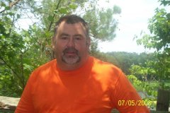 My sexy hubby at the Cliffs of the Neuse Park
