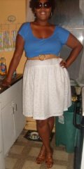 Ode to Aegean Blue. This outfit is channeling Sophia Loren filming in Greece. Sexy sexy sexy.

Believe it or not, both the shirt and skirt are a full size too BIG. 
The belt is 4 sizes too small.

I used the belt to cinch the skirt and to highlight t
