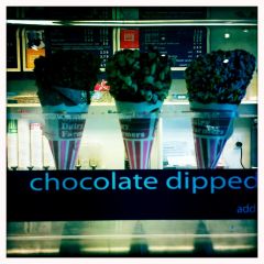 chocolate dipped waffle cones