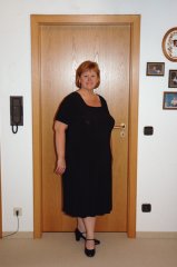 little black dress that's too big!
