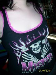 this shirt didnt fit when i got it in august, it does now but its still a little tight not like it was though