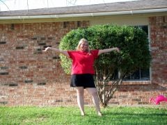 july  I trimmed that bush by my self... i was proud LOL