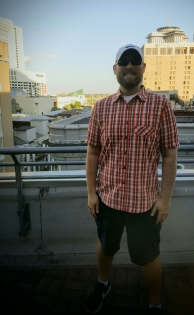 Me_032017.jpg.a7ba2996e2be683cfd893ac732c99767.jpg