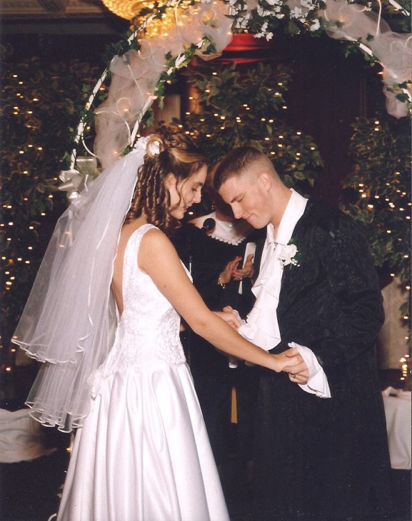 Wedding.thumb.jpg.3f44785739b37b46fc5ada64a0062246.jpg