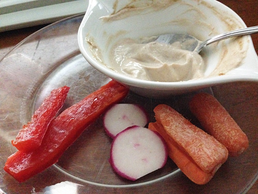 turkey-swiss-rollup-veggies-grk-balsamic-dip-after_3544web.thumb.jpg.2dbb6d90173be763ca98326236112868.jpg