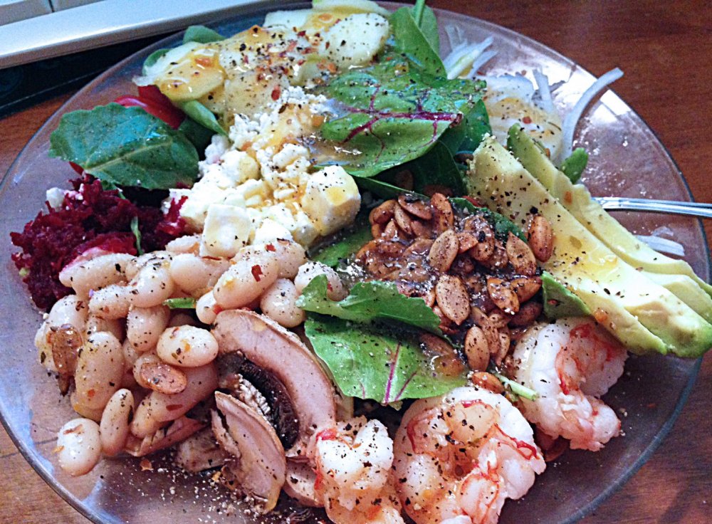 shrimp-beets-beans-super-greens-salad-high-pot-before-web_3673.thumb.jpg.50621e32f41a64a459f626cf72989e10.jpg
