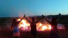 20190629_215208_Burst01001.jpg