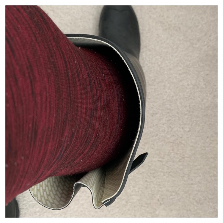 2109-11-05_boot.thumb.JPG.286cbcbef42800d28256597b77d73fd6.JPG