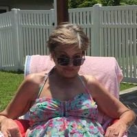 Anne Ruzzo