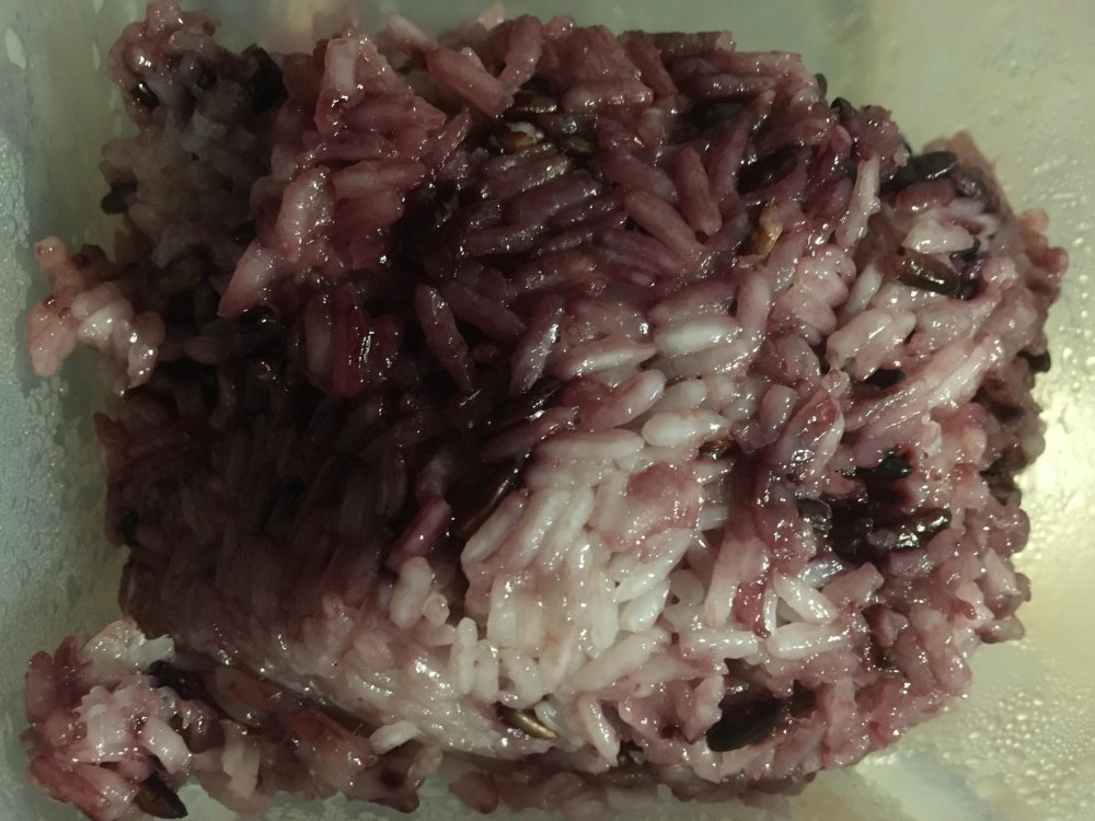 1005729128_stickyrice.thumb.jpg.baf1d2aa47a57dc667d752cf50c0a015.jpg