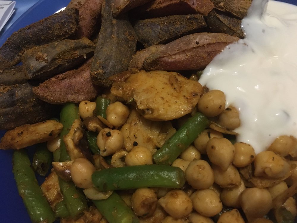 dinner.thumb.jpg.5fcd0d60a10747449219835e3d5c3827.jpg