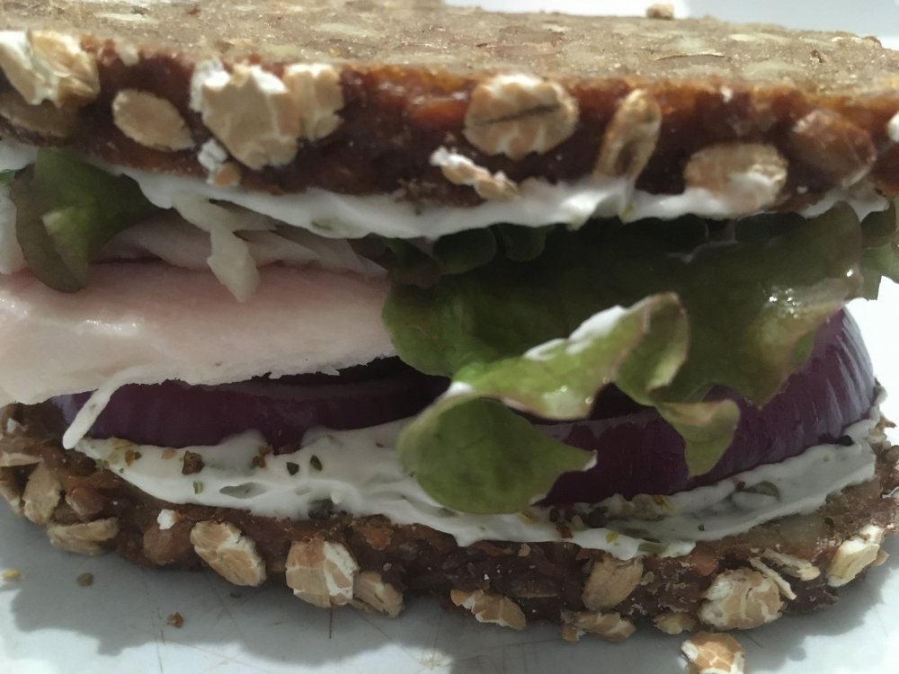 sandwich.thumb.jpg.ad167e8f904dbf35e8a0ef35099a07c4.jpg
