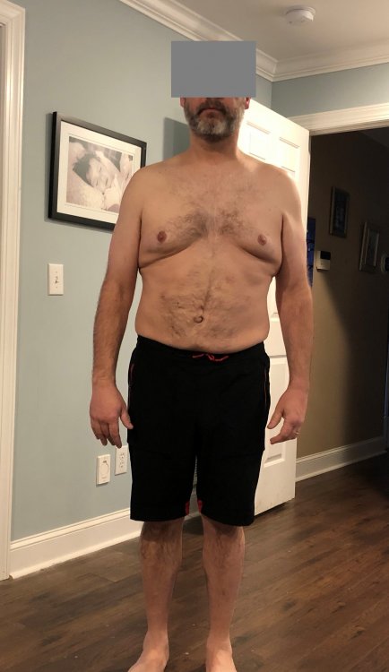 200 lbs front blurred.jpg