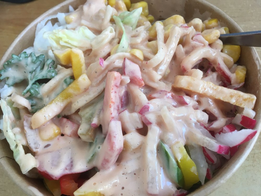 salad.thumb.jpg.7130d06d913c9ecc253b1a11a3e67a27.jpg