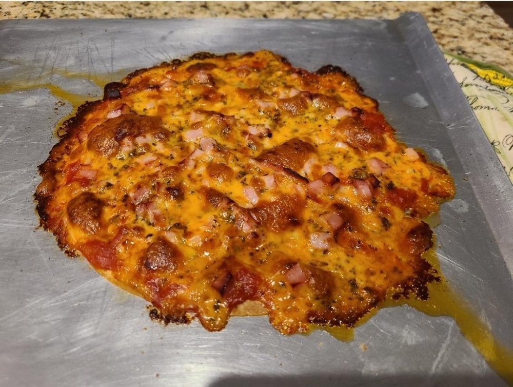 pizza.thumb.jpg.b55e302f927e99395cf76f886b276ec6.jpg