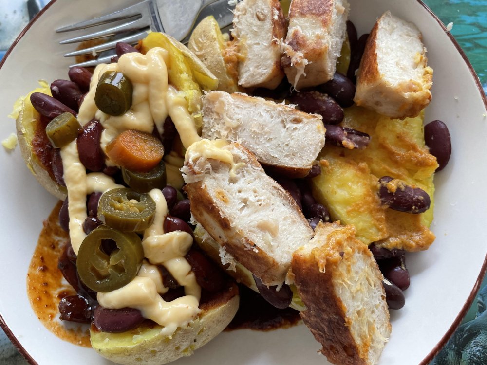 1440661266_ComfortFood.thumb.jpg.854a799b56ea26e58f712c174be93fac.jpg