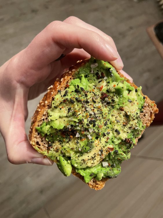 avocado.thumb.jpg.fea410f612d6e32dbad89aa83e086b40.jpg